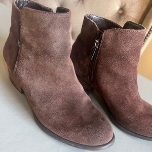 Jessica Simpson booties